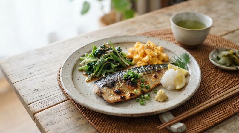 魚・卵・野菜をバランスよく使った和食の食事